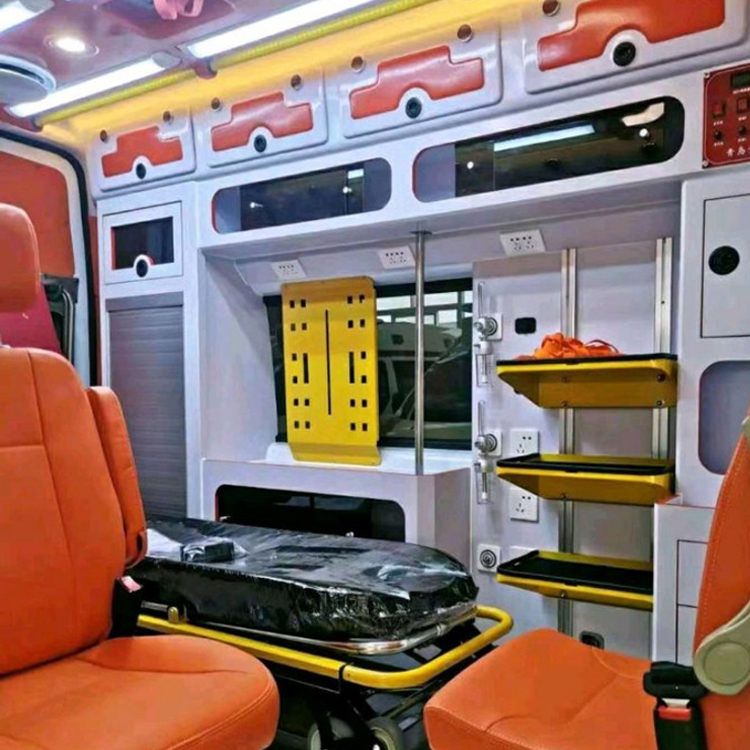 高安长途救护车护送病人租赁价格